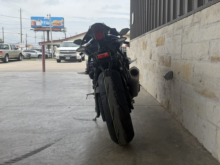 2026 Yamaha YZF-R1