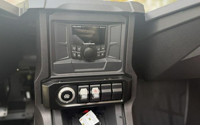 2026 Polaris Slingshot S Manual