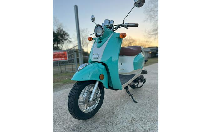 2023 Wolf Brand Scooters Islander 50