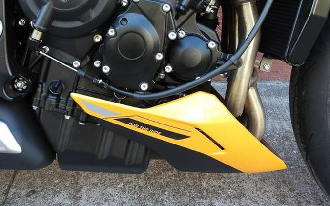 2024 Triumph Street Triple 765 RS Cosmic Yellow