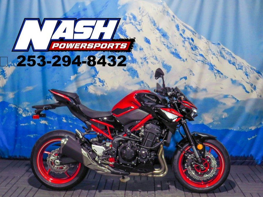 2024 Kawasaki Z900 ABS Candy Persimmon Red/Ebony