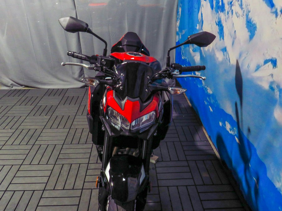 2024 Kawasaki Z900 ABS Candy Persimmon Red/Ebony