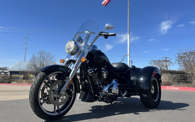 2020 Harley-Davidson® Freewheeler® FLRT Vivid Black