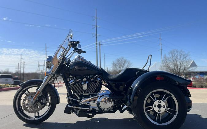 2020 Harley-Davidson® Freewheeler® FLRT Vivid Black
