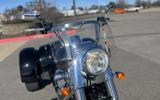 2020 Harley-Davidson® Freewheeler® FLRT Vivid Black