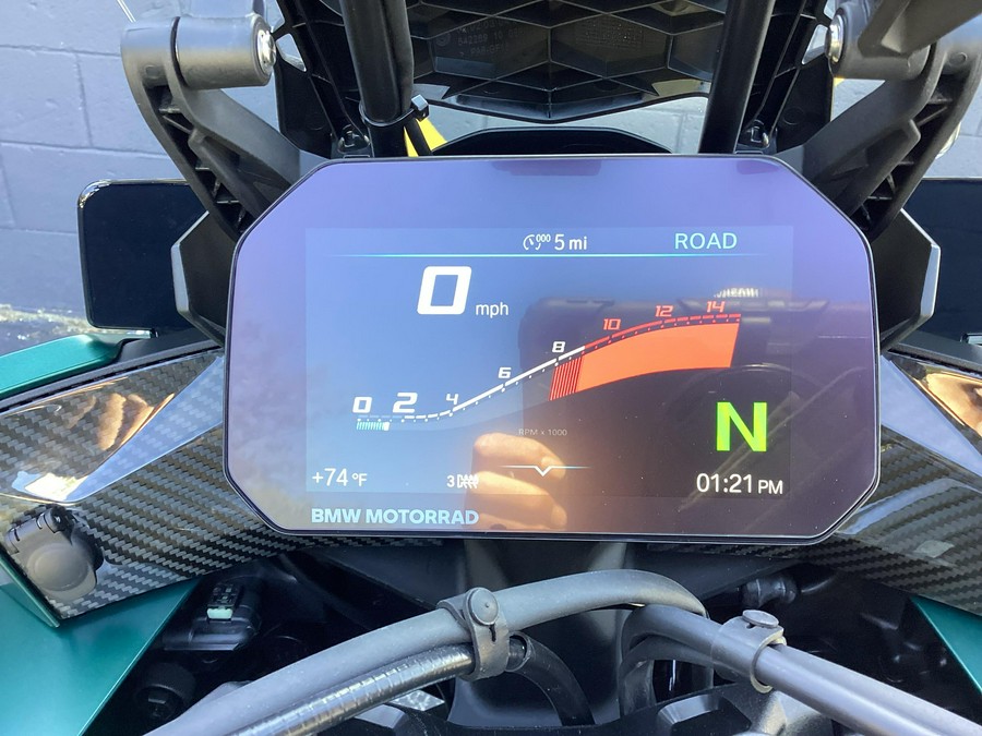 2026 BMW M 1000 XR