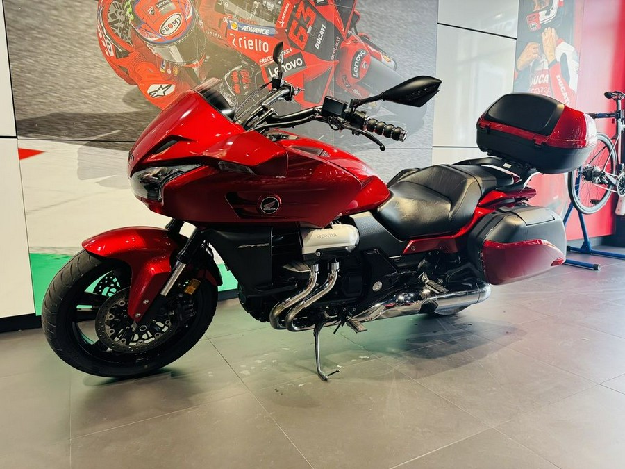 2014 Honda® CTX1300 Deluxe