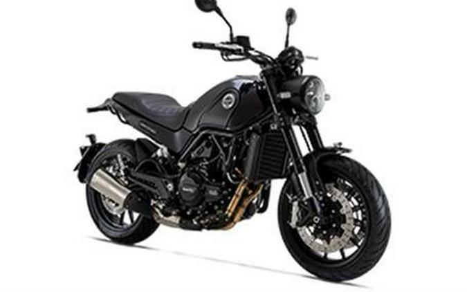 2022 Benelli LEONCINO 500