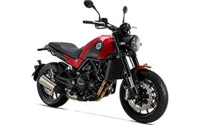 2022 Benelli LEONCINO 500