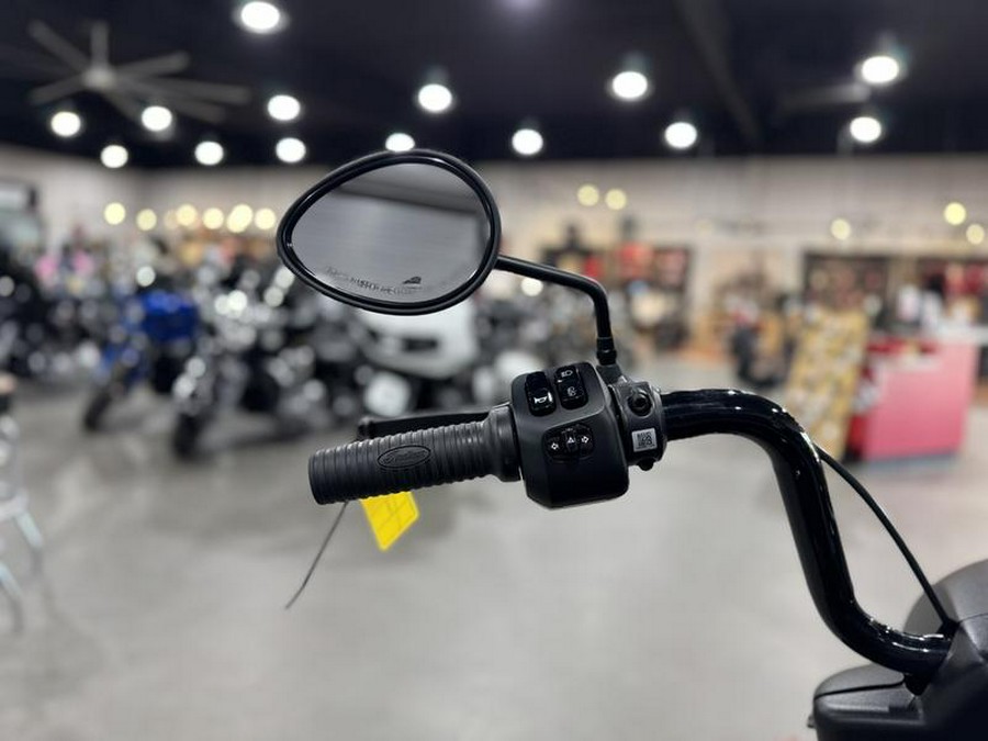 2023 Indian Motorcycle® Springfield® Dark Horse® Black Smoke