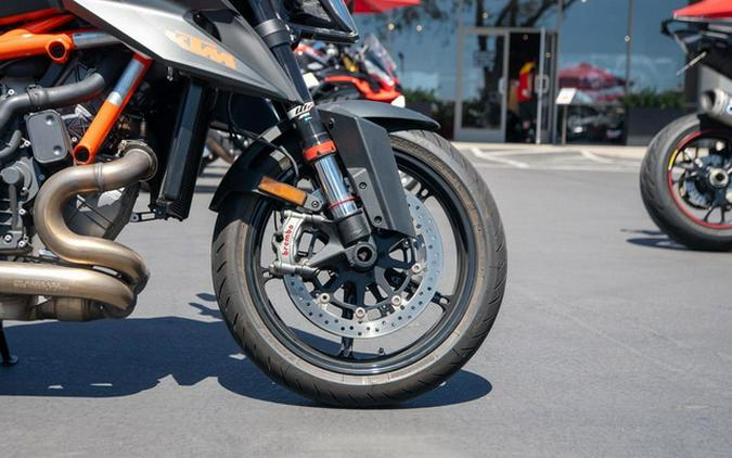 2021 KTM Super Duke 1290 R