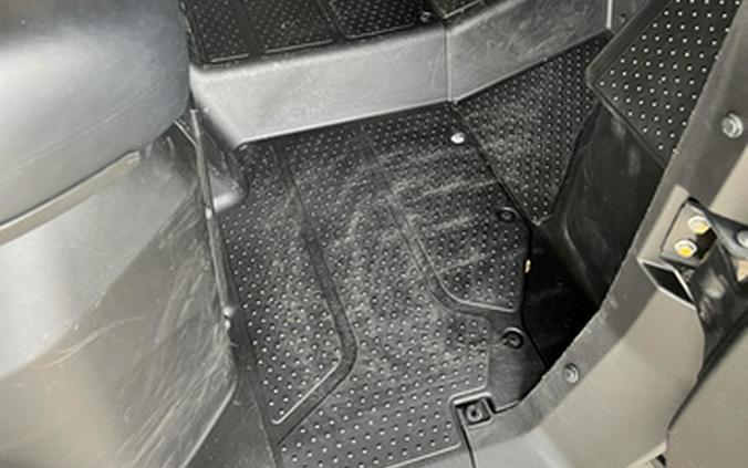2024 Honda Pioneer 1000-6 Deluxe Crew Camo