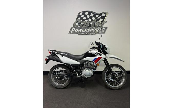 2025 XR150L - Honda