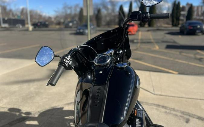 2024 Harley-Davidson® FLHCS - Heritage Classic