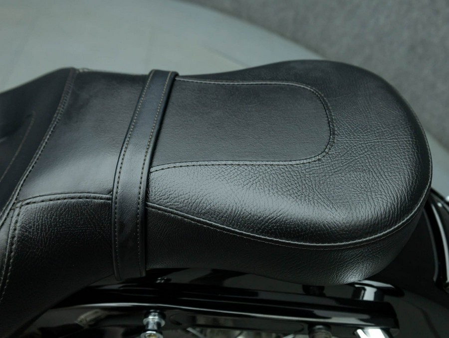 2020 HARLEY DAVIDSON FXST SOFTAIL STANDARD