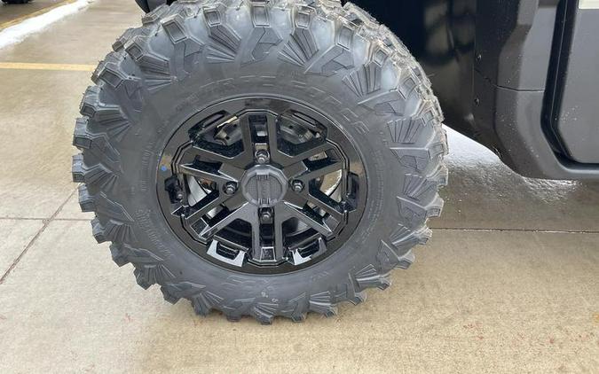 2026 Can-Am® Defender Limited HD11