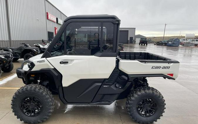 2026 Can-Am® Defender Limited HD11