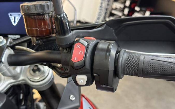 2020 Triumph Tiger 900 GT Korosi Red