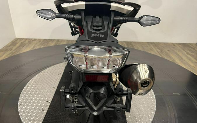 2023 BMW G 310 R