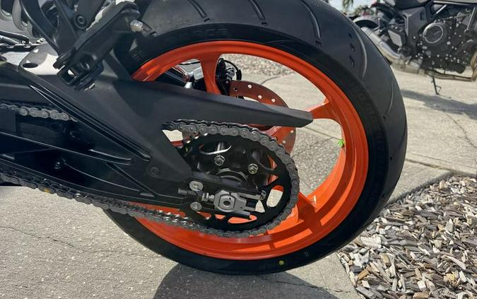 2024 KTM 250 Duke