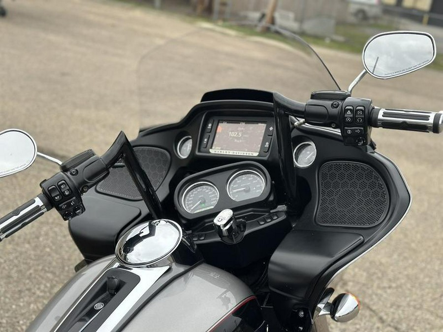 2017 Harley-Davidson® FLTRU - Road Glide® Ultra