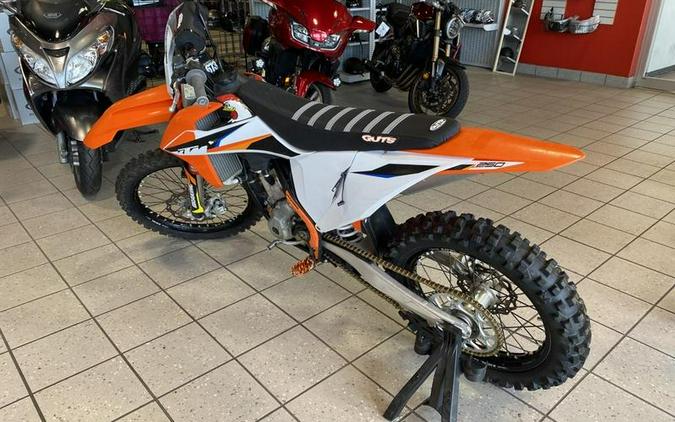 2021 KTM 250 SX-F