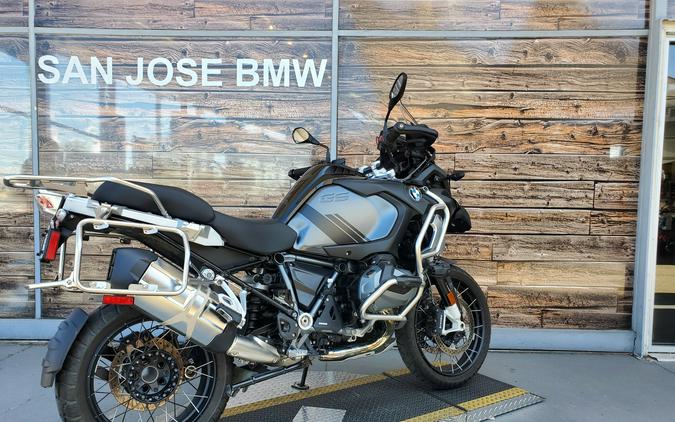 2022 BMW R