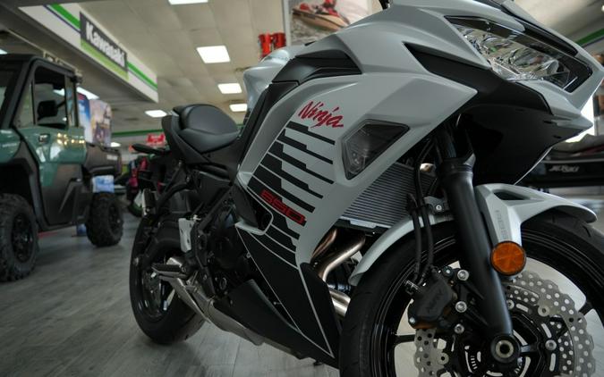 2026 Kawasaki Ninja® 650 ABS