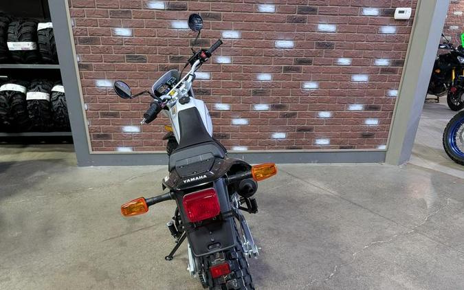 2027 Yamaha TW200