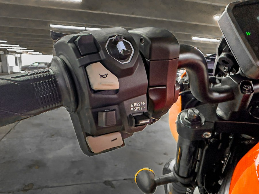 2025 Honda® Rebel 1100 DCT SE