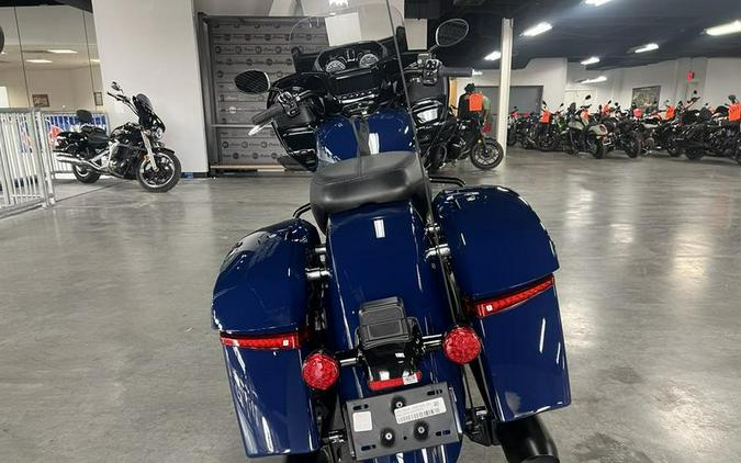 2025 Indian Motorcycle® Challenger® Dark Horse® w/PowerBand Audio Springfield Blue