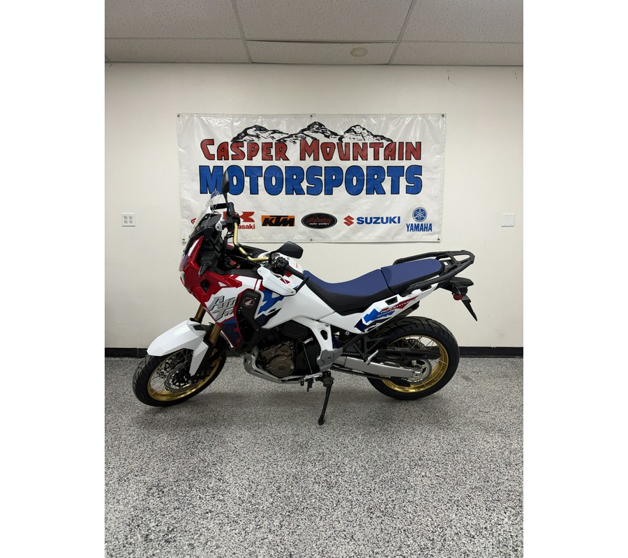 2026 HONDA Africa Twin Adventure Sports ES Pearl White - H0121