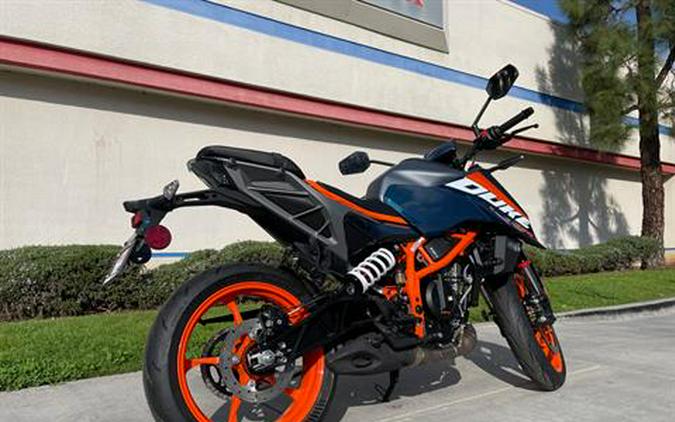 2024 KTM 390 Duke