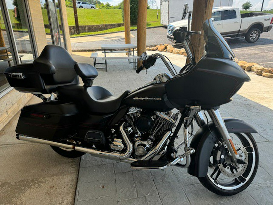 2015 Harley-Davidson® FLTRXS ROAD GLIDE SPECIAL