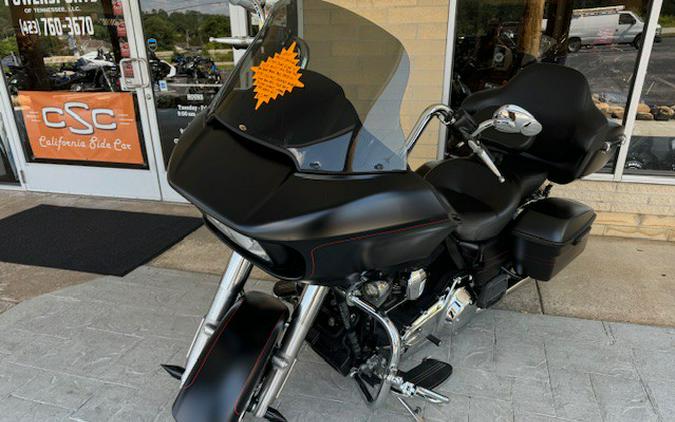 2015 Harley-Davidson® FLTRXS ROAD GLIDE SPECIAL