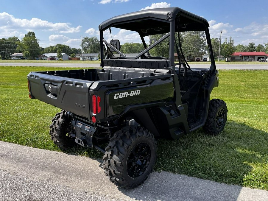 2024 Can-Am® Defender XT HD10