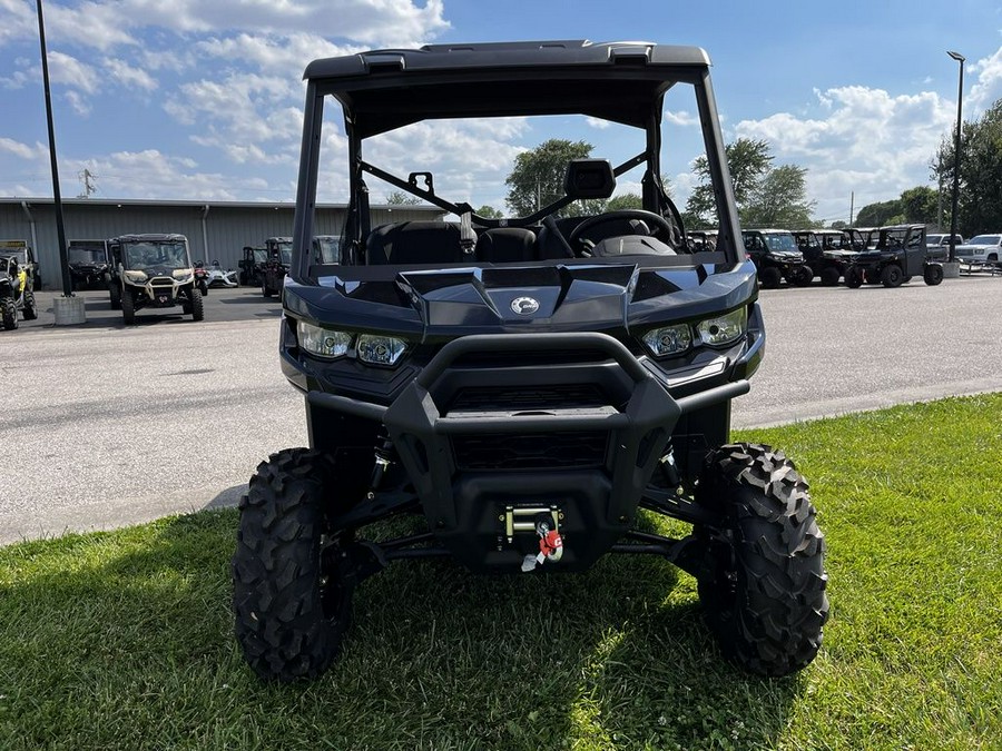 2024 Can-Am® Defender XT HD10