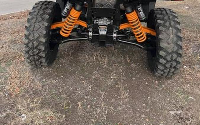 2026 Can-Am® SSV COM MAX XTP 64 1000R GY 26 XT-P 1000R