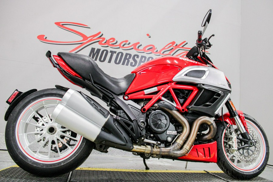 2013 Ducati Diavel Carbon