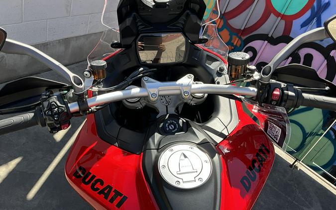 2025 Ducati Multistrada V2