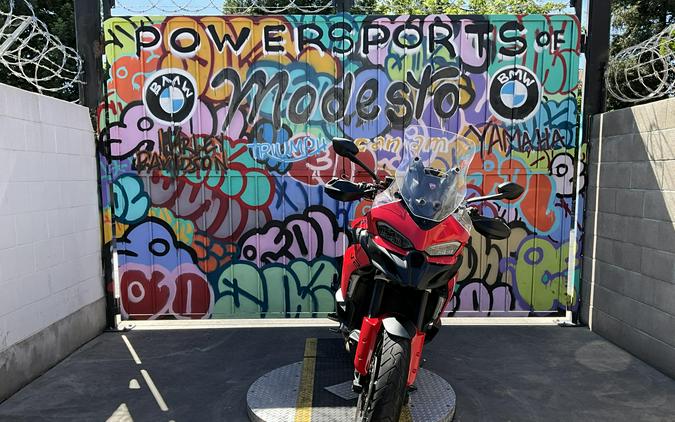 2025 Ducati Multistrada V2