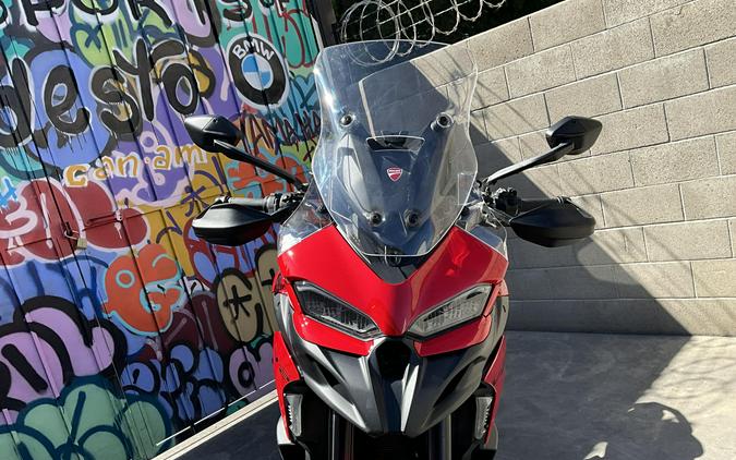 2025 Ducati Multistrada V2