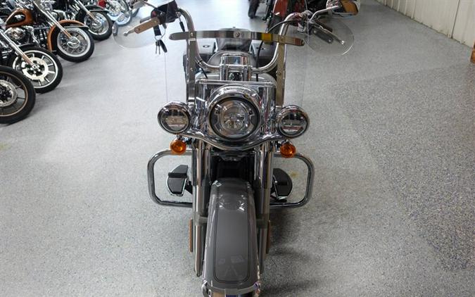 2024 Harley-Davidson Softail Heritage Classic 114