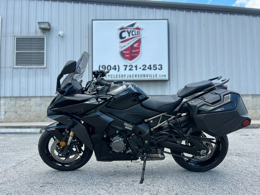2022 Suzuki GSX-S1000GT Plus