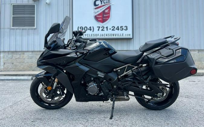 2022 Suzuki GSX-S1000GT Plus