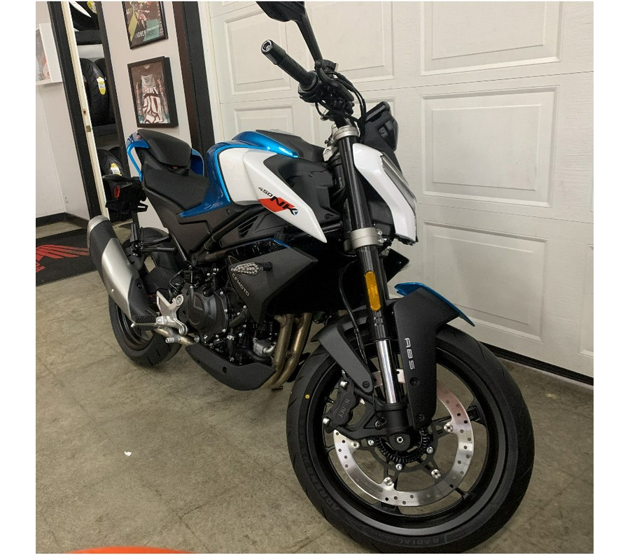 2024 CFMOTO 450 NK D