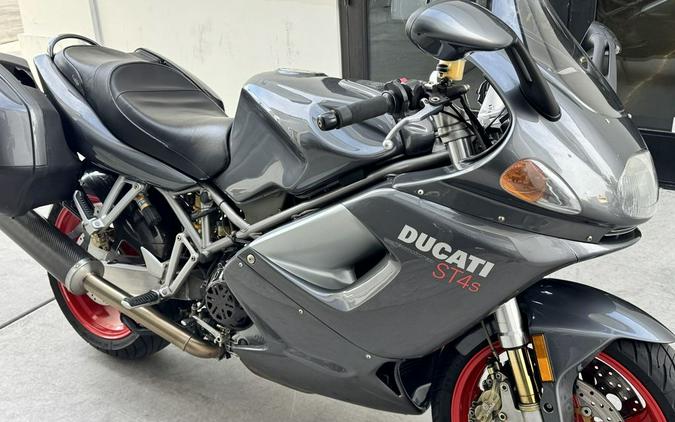 2003 Ducati ST4s