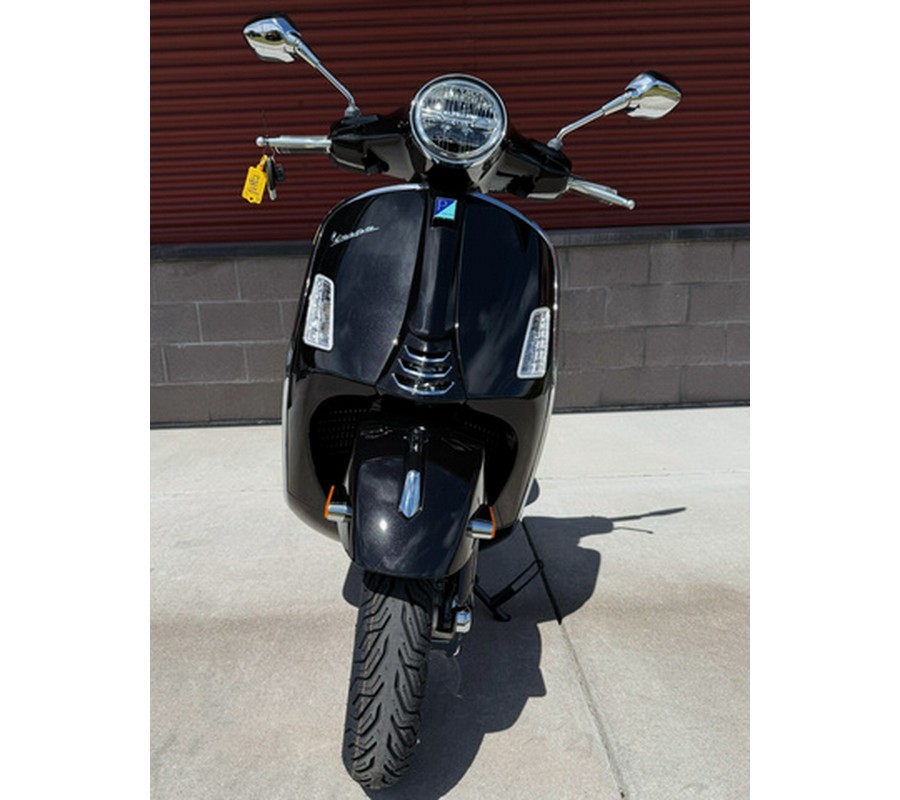 2027 Vespa GTS 310
