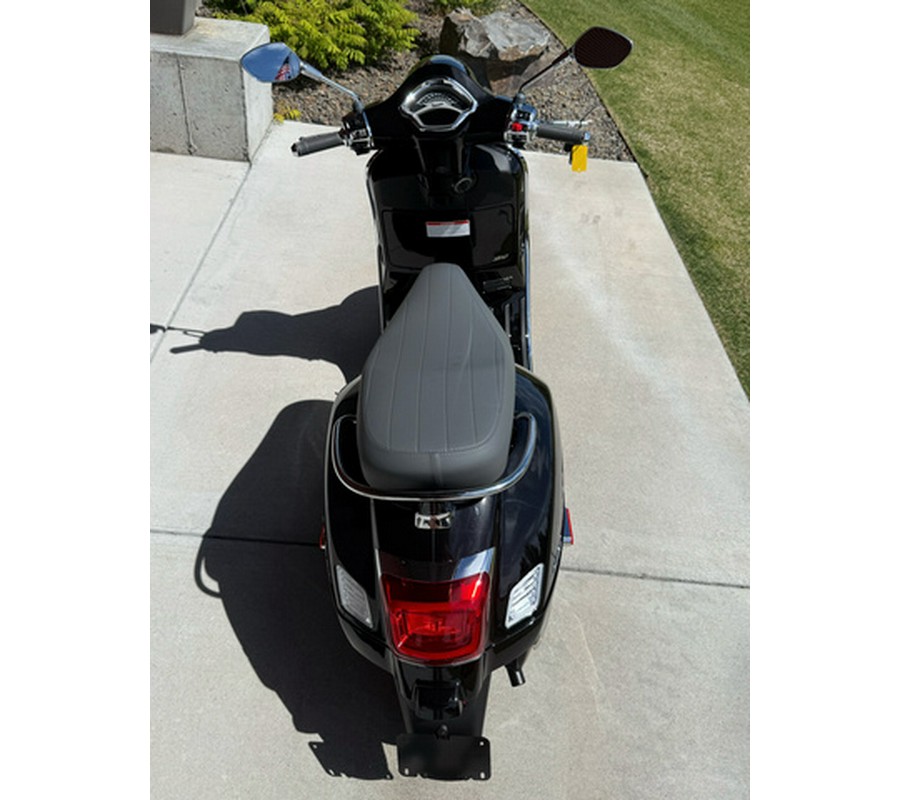 2027 Vespa GTS 310