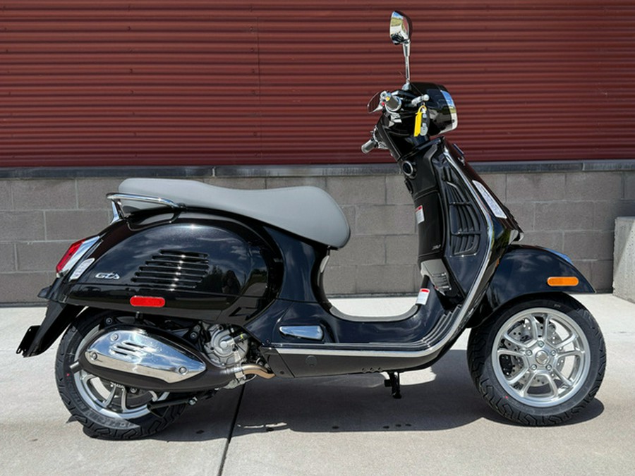 2027 Vespa GTS 310